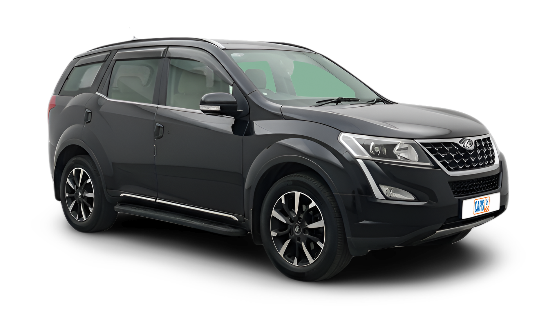 Mahindra XUV500-img